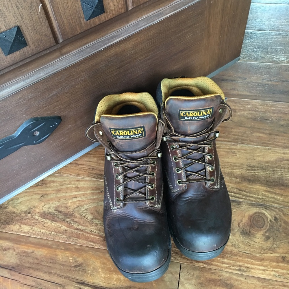 Men’s Carolina size 8D CA5520  work boots